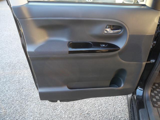 タント カスタムＲＳ　ＳＡＩＩＩ　両側電動スライドドア　スマートキー　プッシュスタート　トラクションコントロール　シートヒーター　ナビ　フルセグ　バックモニター　オートエアコン　アイドリングストップ（14枚目）