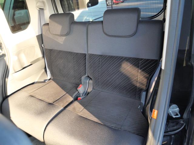 タント カスタムＲＳ　ＳＡＩＩＩ　両側電動スライドドア　スマートキー　プッシュスタート　トラクションコントロール　シートヒーター　ナビ　フルセグ　バックモニター　オートエアコン　アイドリングストップ（17枚目）