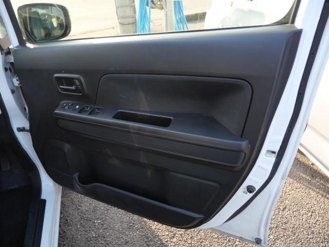 ワゴンＲ ハイブリッドＦＸ　スマートキー　プッシュスタート　ナビ　バックモニター　パーキングセンサー　トラクションコントロール　電動格納ミラー　オートエアコン　ブレーキサポート　ドライブレコーダー　シートヒーター（12枚目）