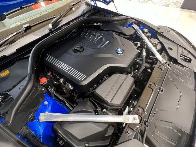 Ｚ４ ｓＤｒｉｖｅ２０ｉ　Ｍスポーツ　赤レザーシート・シートヒーター・ＬＥＤヘッドライト・ターボ・インテリジェントセーフティー・パワーシート・クルーズコントロール・パーキングアシスト・レーンキープアシスト・スマートキー・ドラレコ・ＥＴＣ（22枚目）