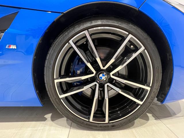 Ｚ４ ｓＤｒｉｖｅ２０ｉ　Ｍスポーツ　赤レザーシート・シートヒーター・ＬＥＤヘッドライト・ターボ・インテリジェントセーフティー・パワーシート・クルーズコントロール・パーキングアシスト・レーンキープアシスト・スマートキー・ドラレコ・ＥＴＣ（24枚目）