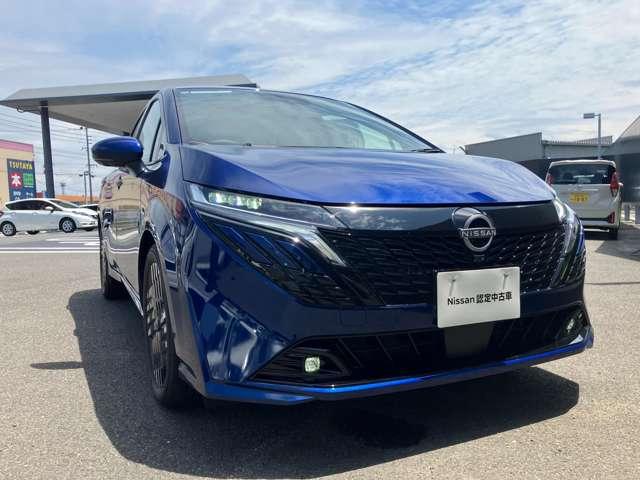 オーラ １．２　Ｇ　レザーエディション　誤発進抑制　車線逸脱　インテリジェントクルーズコントロール　１オーナ　革シート　ＬＥＤライト　点検記録簿　禁煙車　イモビライザー　バックモニター　ＥＴＣ　アルミ　スマートキー　サイドカメラ　ＡＢＳ（9枚目）