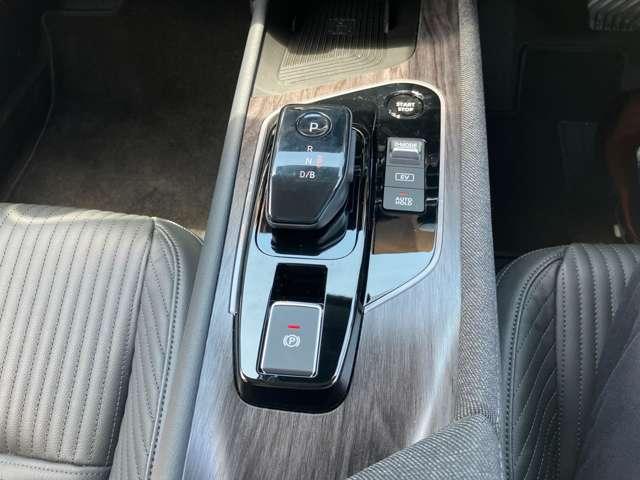 オーラ １．２　Ｇ　レザーエディション　誤発進抑制　車線逸脱　インテリジェントクルーズコントロール　１オーナ　革シート　ＬＥＤライト　点検記録簿　禁煙車　イモビライザー　バックモニター　ＥＴＣ　アルミ　スマートキー　サイドカメラ　ＡＢＳ（18枚目）