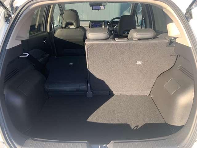 オーラ 1.2 G レザーエディション 衝突被害軽減ブレーキ ワンオーナ 追突防止 車線逸脱警報装置 禁煙車 LED 盗難防止 記録簿 バックモニター インテリジェントキー メモリーナビゲーション AW キーレスエントリー オートエアコン 展示試乗車UP ABS(17枚目)