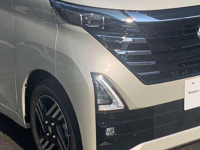 ルークス ６６０　ハイウェイスターＸ　プロパイロット　エディション　衝突被害軽減ブレーキ　左右パワースライドドア　アイドリング　イモビ　パノラマモニター　助手席エアバッグ　衝突軽減ブレーキ　ＰＷ　ナビ＆ＴＶ　１セグ　禁煙　ＬＥＤヘッドライト　ＬＤＷ　スマートキー　ワンオーナー車　ＰＳ（3枚目）