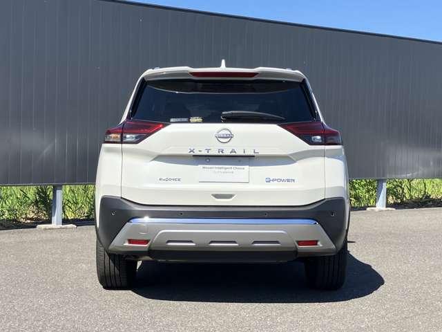 エクストレイル 1.5 G e-4ORCE 4WD 衝突被害軽減ブレーキ 試乗車UP 試乗車 1オーナー パークアシスト 禁煙 寒冷地仕様 LEDヘッドランプ ナビTV スマートキー レーダークルーズ LKA キーフリー ETC 4WD アルミホイール メモリーナビ 記録簿 PS PW(7枚目)