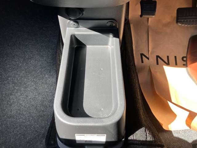 デイズルークス ６６０　ハイウェイスター　Ｇターボ　衝突被害軽減ブレーキ　３６０°カメラ　踏み間違え防止　禁煙　ワンオーナー　車線逸脱警告　ＬＥＤヘッド　スマートキー　ナビＴＶ　クルコン　ＥＴＣ付き　記録簿あり　ＡＡＣ　ドラレコ　パワステ　Ｗエアバック　メモリーナビ　ＡＢＳ（20枚目）