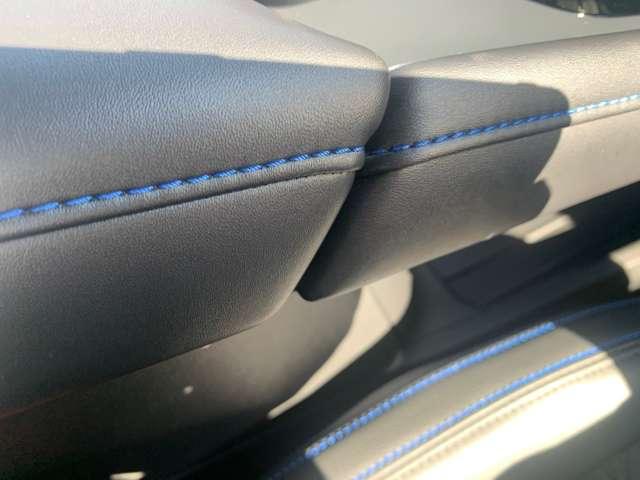 ブルーのステッチがＡＵＴＥＣＨの証です。