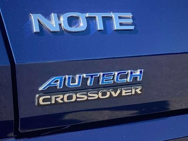 バックドアにもＡＵＴＥＣＨ　ＣＲＯＳＳＯＶＥＲのロゴがあります。