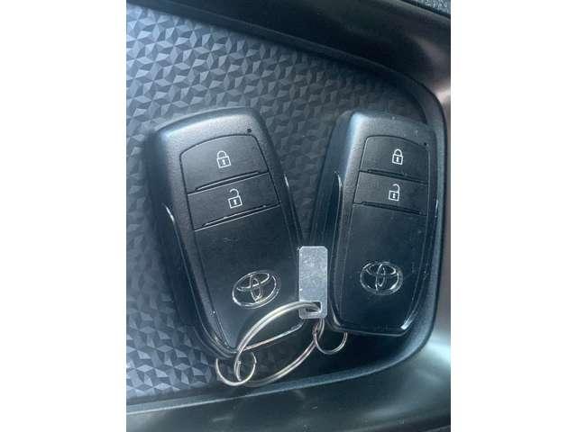 アクア １．５　Ｚ　衝突被害軽減ブレーキ　ＬＥＤヘッドライト　イモビライザー　アルミホイール　オートクルーズコントロール　点検記録簿　エアコン　カーテンエアバッグ　ＥＴＣ　キーレス　パワーウインドウ　ＡＢＳ　アイドリングＳ　エアバッグ　Ｂカメ（6枚目）