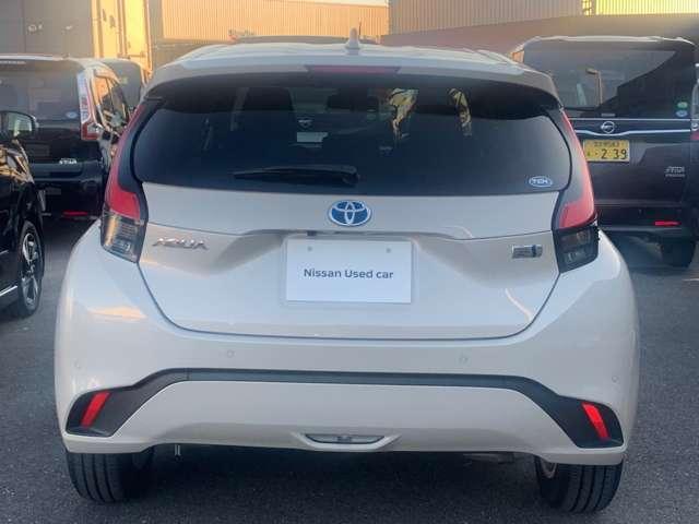 アクア １．５　Ｚ　衝突被害軽減ブレーキ　ＬＥＤヘッドライト　イモビライザー　アルミホイール　オートクルーズコントロール　点検記録簿　エアコン　カーテンエアバッグ　ＥＴＣ　キーレス　パワーウインドウ　ＡＢＳ　アイドリングＳ　エアバッグ　Ｂカメ（14枚目）