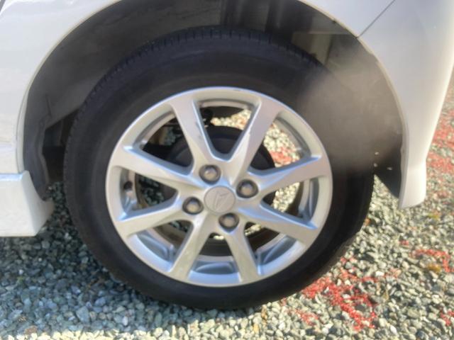 タント Ｇスペシャル　ナビ　左側パワースライドドア　ミラーウインカー　アルミホイール　　盗難防止システム　エアコン　パワステ　　パワーウィンドウ　現状渡し（7枚目）