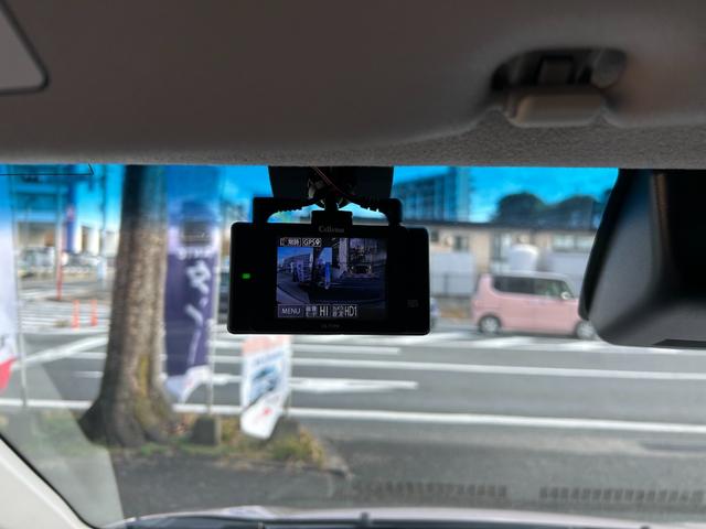 �O��h���C�u���R�[�_�[���ځB�i�Z���X�^�[�j