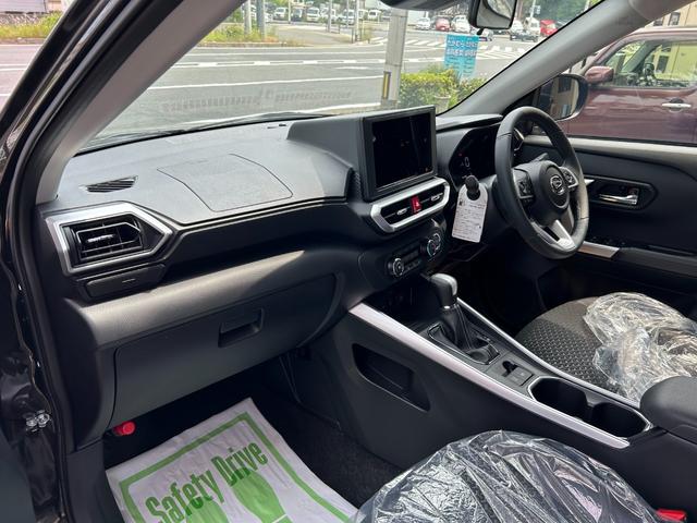ロッキー プレミアムＧ　新車・９インチナビ・バックモニター（29枚目）