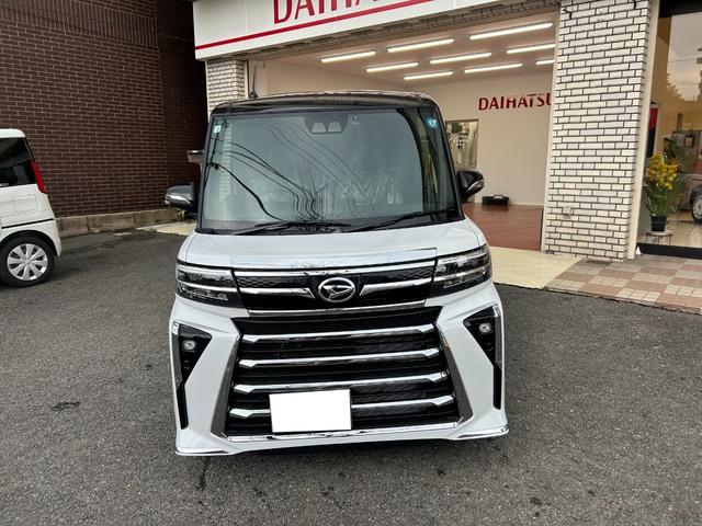 タント カスタムＲＳリミテッド　新車・メッキコンプリート・１０インチナビ・バックモニター・前後ドライブレコーダー・白黒２トーンカラー（7枚目）