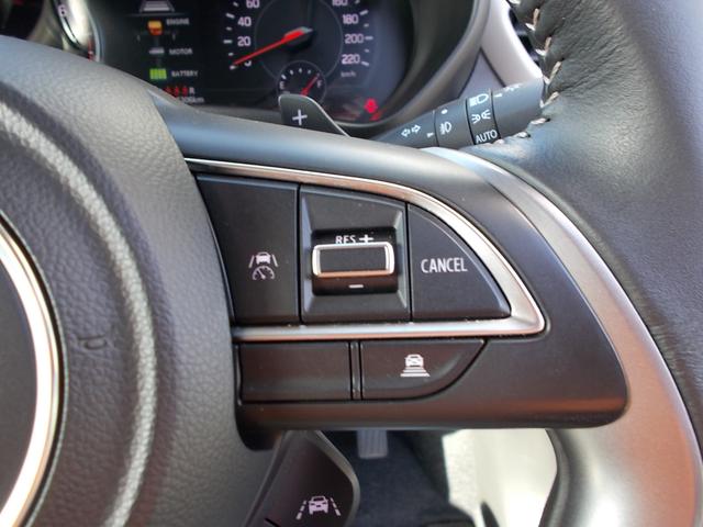 �E���ɂ́A�N���[�Y�R���g���[���X�C�b�`�����Ă��܂��B