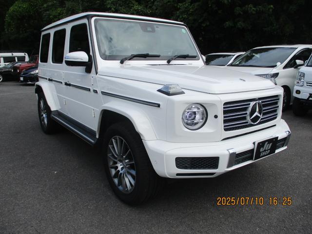 Ｇクラス Ｇ３５０ｄ　ＡＭＧライン　法人ワンオーナー車　サンルーフ　クルーズコントロール　ステアリングリモコン　パドルシフト　ドライブレコーダー　全方位カメラ　メモリーパワーシート　ＥＴＣ（3枚目）