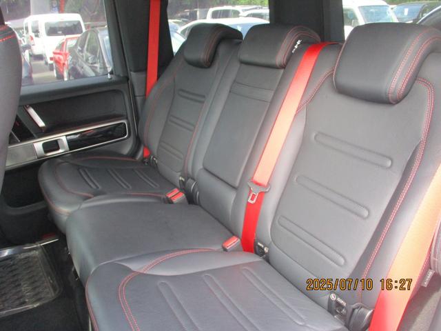 Ｇクラス Ｇ３５０ｄ　ＡＭＧライン　法人ワンオーナー車　サンルーフ　クルーズコントロール　ステアリングリモコン　パドルシフト　ドライブレコーダー　全方位カメラ　メモリーパワーシート　ＥＴＣ（12枚目）