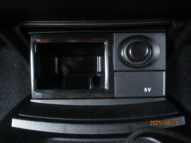 Ｇクラス Ｇ６３　エディション５５　日本限定２００台　専用ステアリング　専用フロアマット　専用サイドデカール（18枚目）