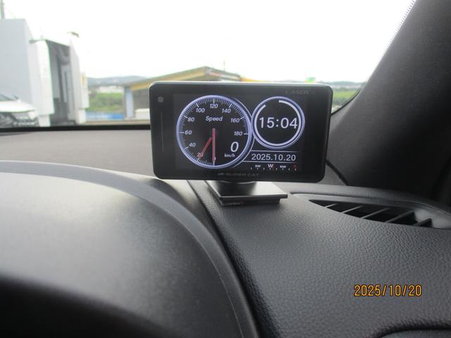 GRMNヤリス サーキットパッケージ 禁煙車 フルセグTV バックカメラ フロントカメラ 前後ドライブレコーダー レーダー探知機 ステアリングリモコン オートライト(30枚目)