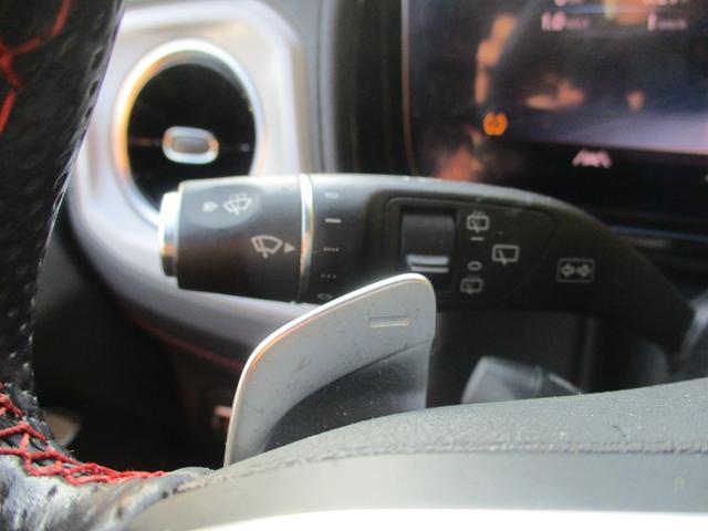 Ｇクラス Ｇ４００ｄ　ＡＭＧライン　左ハンドル　サンルーフ　禁煙車　ブルメスターサウンド　純正前後ドライブレコーダー　純正フロアマット　スペアキー　スペアタイヤ　ＥＴＣ２．０　全方位カメラ　フルセグＴＶ　パドルシフト（29枚目）