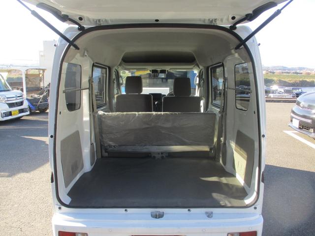 エブリイ PC 4WD 運転席シートヒーター オートライト オーバーヘッドコンソール パーキングソナー(8枚目)