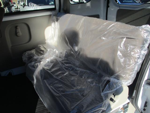 エブリイ PC 4WD 運転席シートヒーター オートライト オーバーヘッドコンソール パーキングソナー(11枚目)