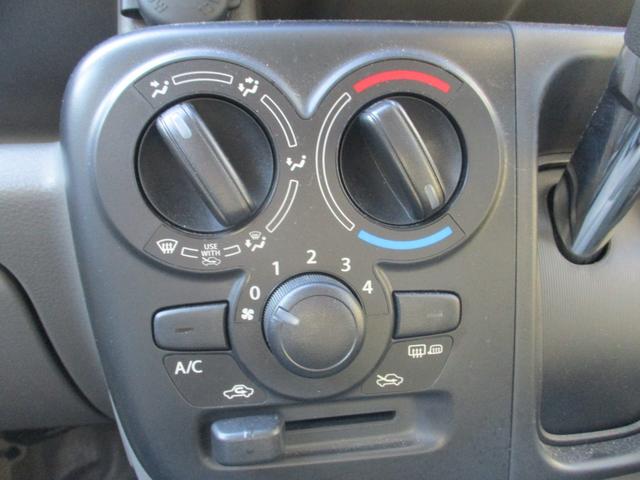 エブリイ PC 4WD 運転席シートヒーター オートライト オーバーヘッドコンソール パーキングソナー(15枚目)