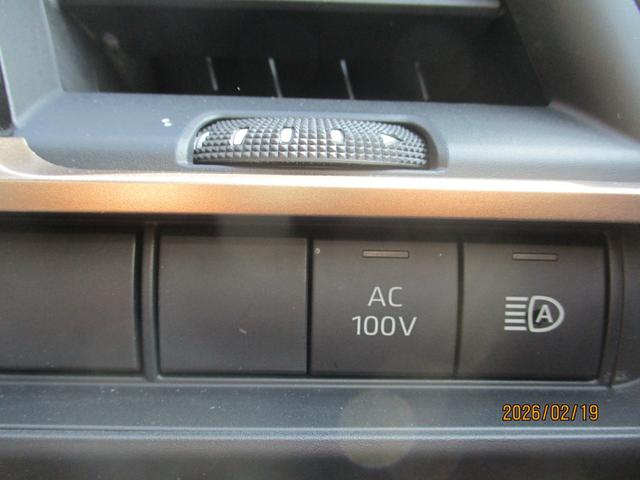 クラウンクロスオーバー Gアドバンスド・レザーパッケージ パワーバックドア AC100V パワーシート メモリーパワーシート 全方位カメラ 置くだけ充電 シートヒーター シートベンチレーション ETC2.0 オートハイビーム クルーズコントロール(36枚目)