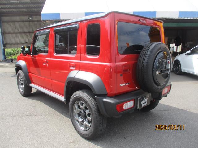 ジムニーノマド ＦＣ　ＦＣ（４名）　ワンオーナー車　純正９インチナビ　フルセグＴＶ　Ｂｌｕｅｔｏｏｔｈ　バックカメラ　ＥＴＣ２．０　シートヒーター　シートカバー（7枚目）