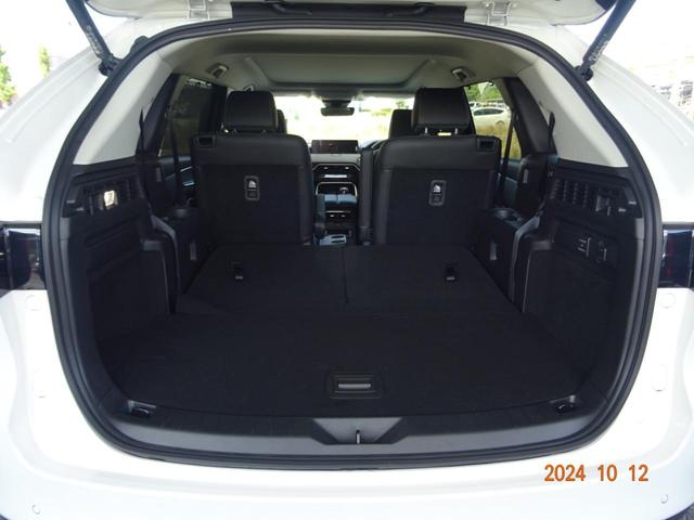 CX-80 XD Lパッケージ 試乗車UP 6人乗り BOSEサウンド 全周囲カメラ クリアランスソナー オートクルーズコントロール パワーシート 衝突被害軽減システム サンルーフ LEDヘッドランプ 電動リアゲート アルミホイール(8枚目)