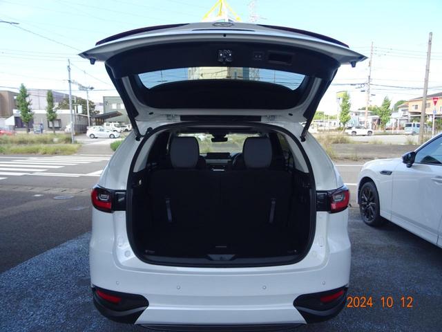 CX-80 XD Lパッケージ 試乗車UP 6人乗り BOSEサウンド 全周囲カメラ クリアランスソナー オートクルーズコントロール パワーシート 衝突被害軽減システム サンルーフ LEDヘッドランプ 電動リアゲート アルミホイール(9枚目)