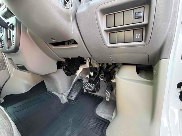 ＮＶ１００クリッパーバン ＤＸ　ドライブレコーダー　ＥＴＣ　両側スライドドア　キーレスエントリー　ＣＶＴ　エアコン　運転席エアバッグ　助手席エアバッグ　ヘッドライトレベライザー（6枚目）