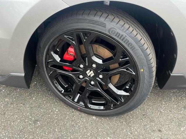 スイフトスポーツ ＺＣ３３Ｓ　ファイナルエディション　クリアランスソナー　オートクルーズコントロール　レーンアシスト　衝突被害軽減システム　アルミホイール　ＬＥＤヘッドランプ　スマートキー　電動格納ミラー　シートヒーター　ＭＴ　盗難防止システム（26枚目）