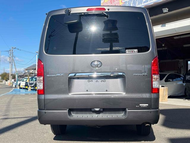 ハイエースバン ロングスーパーＧＬ　ドライブレコーダー　ＥＴＣ　ナビ　ＴＶ　クリアランスソナー　両側スライドドア　キーレスエントリー　ＡＴ　ＣＤ　ＤＶＤ再生　エアコン　パワーステアリング　パワーウィンドウ（16枚目）