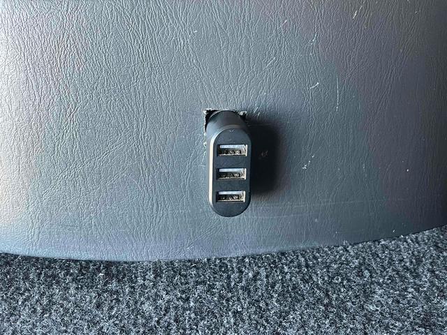 ハイエースバン ロングスーパーＧＬ　ドライブレコーダー　ＥＴＣ　ナビ　ＴＶ　クリアランスソナー　両側スライドドア　キーレスエントリー　ＡＴ　ＣＤ　ＤＶＤ再生　エアコン　パワーステアリング　パワーウィンドウ（39枚目）