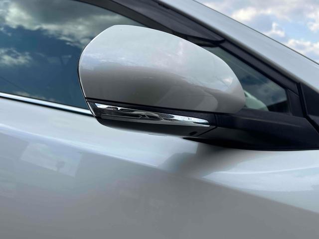 Ｃ－ＨＲ Ｇ　ドライブレコーダー　ＥＴＣ　バックカメラ　クリアランスソナー　オートクルーズコントロール　レーンアシスト　衝突被害軽減システム　ＴＶ　オートマチックハイビーム　スマートキー　アイドリングストップ（24枚目）