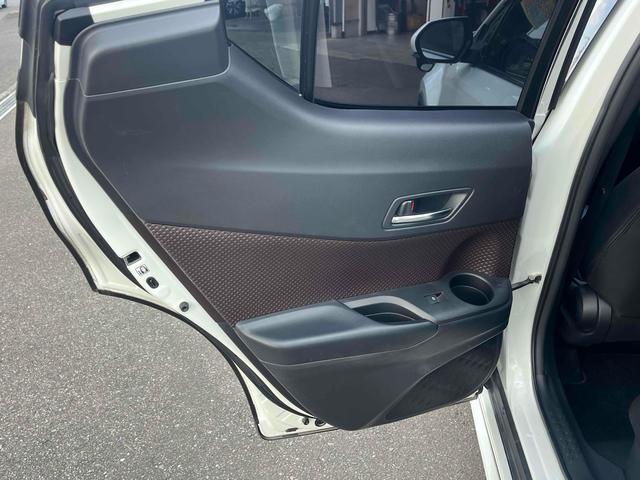 Ｃ－ＨＲ Ｇ　ドライブレコーダー　ＥＴＣ　バックカメラ　クリアランスソナー　オートクルーズコントロール　レーンアシスト　衝突被害軽減システム　ＴＶ　オートマチックハイビーム　スマートキー　アイドリングストップ（35枚目）