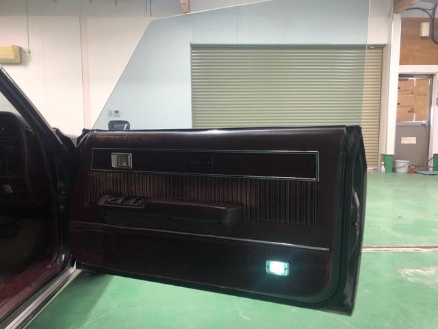 クラウン ロイヤルサルーン　同色全塗装済　希少２ドアハードアップ（4枚目）