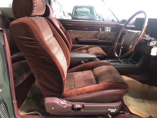 クラウン ロイヤルサルーン　同色全塗装済　希少２ドアハードアップ（5枚目）