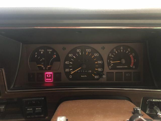 クラウン ロイヤルサルーン　同色全塗装済　希少２ドアハードアップ（8枚目）