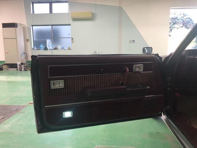 クラウン ロイヤルサルーン　同色全塗装済　希少２ドアハードアップ（10枚目）