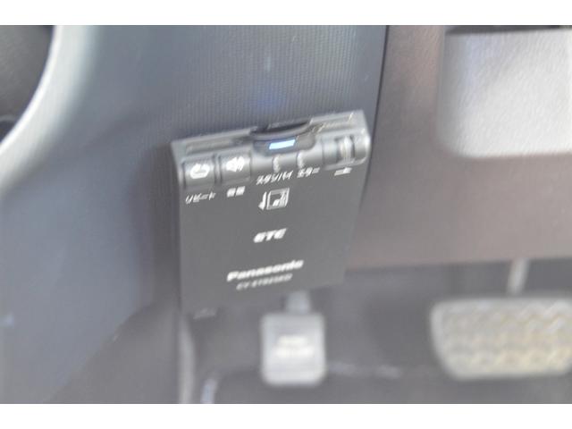 スペイド Ｆ　クイーンＩＩ　モデリスタエアロ　ストラーダフルセグナビ　ＥＴＣ　電動スライドドア　衝突軽減ブレーキ　レーンキープ（16枚目）