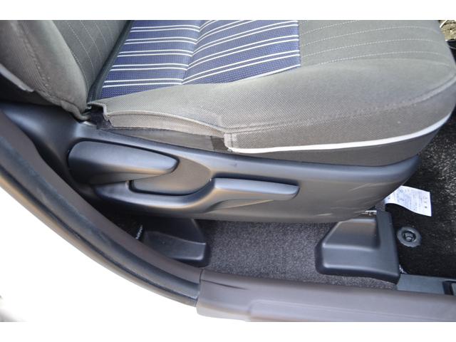 スペイド Ｆ　クイーンＩＩ　モデリスタエアロ　ストラーダフルセグナビ　ＥＴＣ　電動スライドドア　衝突軽減ブレーキ　レーンキープ（20枚目）