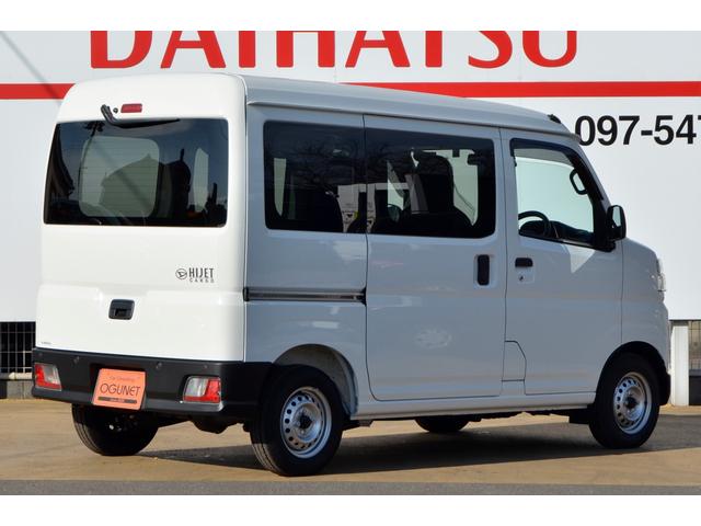 ハイゼットカーゴ ＤＸ　届出済み未使用車　新車保証継承　オーディオ　フロアマット　サイドバイザー（6枚目）