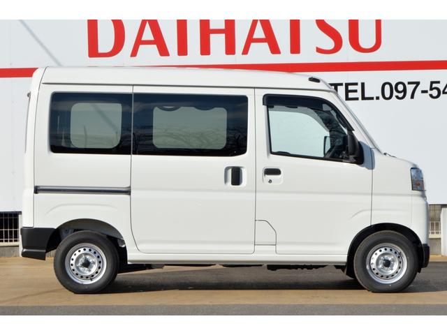 ハイゼットカーゴ ＤＸ　届出済み未使用車　新車保証継承　オーディオ　フロアマット　サイドバイザー（7枚目）