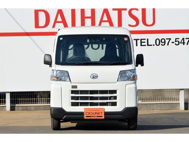 ハイゼットカーゴ ＤＸ　届出済み未使用車　新車保証継承　オーディオ　フロアマット　サイドバイザー（9枚目）