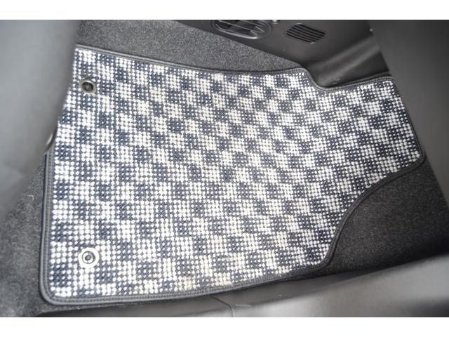 アバルト595 ベースグレード 左ハンドル レコードモンツァ ブレンボブレーキ Bカメラ レイズCE28 16インチ ラルグス車高調 リアタワーバー カーボンテールレンズガーニッシュ 自動防眩ミラー 純正ディスプレイオーディオ(21枚目)