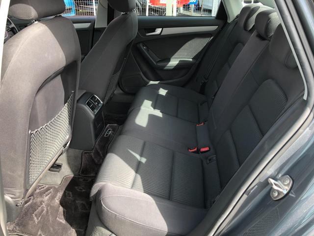 Ａ４ ２．０ＴＦＳＩ　／ナビ　フルセグＴＶ　バックカメラ　Ｂｌｕｅｔｏｏｔｈ　ＤＶＤ再生　オートキセノンライト　パワーシート　シートヒーター　衝突軽減ブレーキ　ブラインドスポット　アダプティブクルーズコントロール（18枚目）