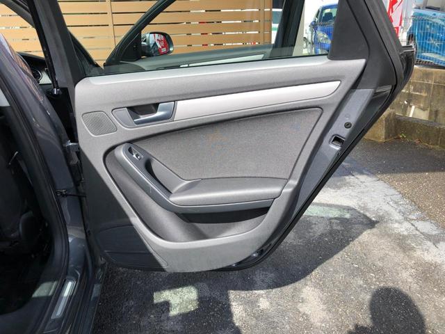 Ａ４ ２．０ＴＦＳＩ　／ナビ　フルセグＴＶ　バックカメラ　Ｂｌｕｅｔｏｏｔｈ　ＤＶＤ再生　オートキセノンライト　パワーシート　シートヒーター　衝突軽減ブレーキ　ブラインドスポット　アダプティブクルーズコントロール（27枚目）